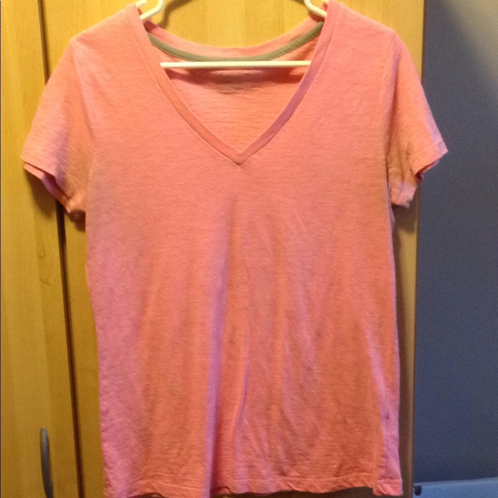 Pink tshirt